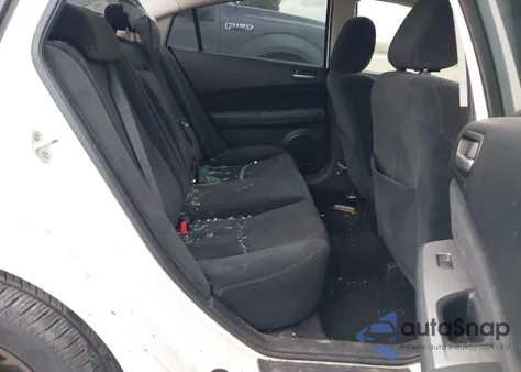 2010 Mazda Mazda6 I Sport z USA, uszkodzony, nr VIN 1YVHZ8BH2A5M25762